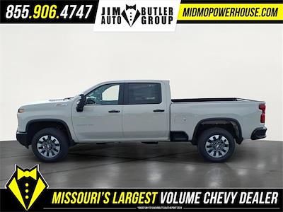 New 2026 Chevrolet Silverado 2500 Custom Crew Cab for sale #145989 - photo 2