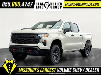 New 2026 Chevrolet Silverado 1500 Custom Crew Cab for sale #195278 - photo 1