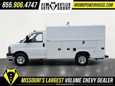 New 2025 Chevrolet Express 3500 Cutaway for sale #212599 - photo 2