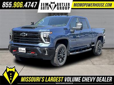 New 2025 Chevrolet Silverado 3500 LT Crew Cab 4WD Pickup for sale #221176 - photo 1