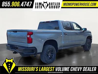 New 2026 Chevrolet Silverado 1500 Custom Crew Cab for sale #251327 - photo 2