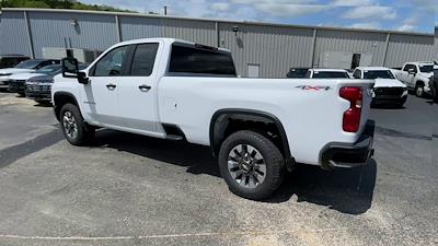 New 2025 Chevrolet Silverado 2500 Custom Double Cab 4WD SRW Pickup for sale #287992 - photo 2