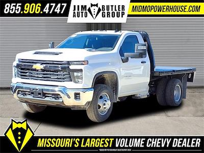 New 2025 Chevrolet Silverado 3500 Regular Cab Flatbed Truck for sale #298231 - photo 1