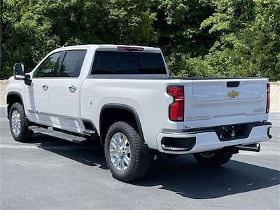 New 2025 Chevrolet Silverado 2500 High Country Crew Cab 4WD Pickup for sale #301287 - photo 2