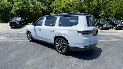 2022 Jeep Grand Wagoneer 4x4 SUV for sale #310881A - photo 2