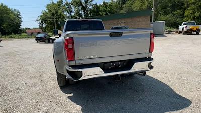 New 2025 Chevrolet Silverado 3500 LT Crew Cab 4WD Pickup for sale #345838 - photo 2