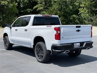 New 2025 Chevrolet Silverado 1500 LT Crew Cab 4WD Pickup for sale #351344 - photo 2