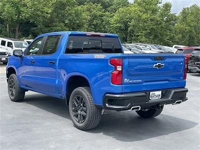New 2025 Chevrolet Silverado 1500 LT Crew Cab 4WD Pickup for sale #379590 - photo 2