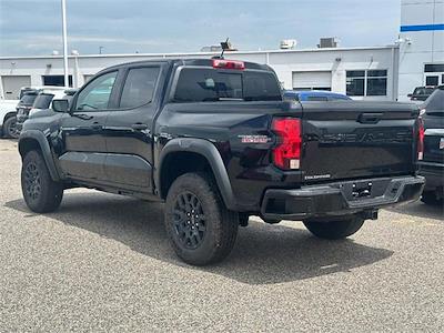 New 2025 Chevrolet Colorado Trail Boss Crew Cab 4WD Pickup for sale #38994 - photo 2