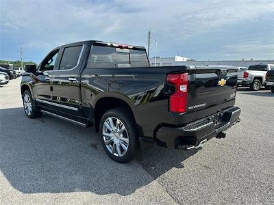 New 2025 Chevrolet Silverado 1500 High Country Crew Cab 4WD Pickup for sale #39067 - photo 2