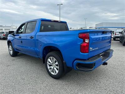 New 2025 Chevrolet Silverado 1500 Custom Crew Cab Pickup for sale #39100 - photo 2