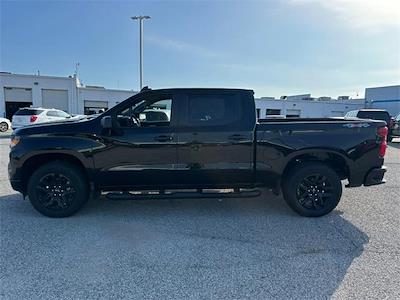New 2026 Chevrolet Silverado 1500 Custom Crew Cab 4WD Pickup for sale #39384 - photo 2