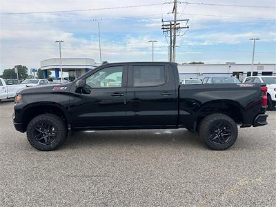 New 2026 Chevrolet Silverado 1500 Custom Crew Cab 4WD Pickup for sale #39472 - photo 2