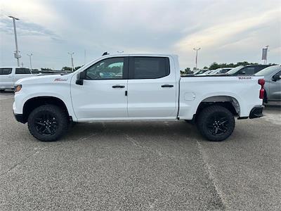 New 2026 Chevrolet Silverado 1500 Custom Crew Cab 4WD Pickup for sale #39476 - photo 2