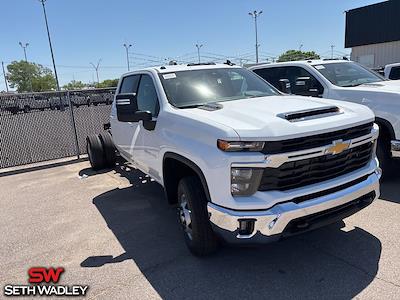 New 2025 Chevrolet Silverado 3500 LT Crew Cab 4WD 60 CA Cab Chassis for sale #CH264494 - photo 1
