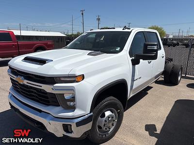 New 2025 Chevrolet Silverado 3500 LT Crew Cab 4WD 60 CA Cab Chassis for sale #CH264494 - photo 2