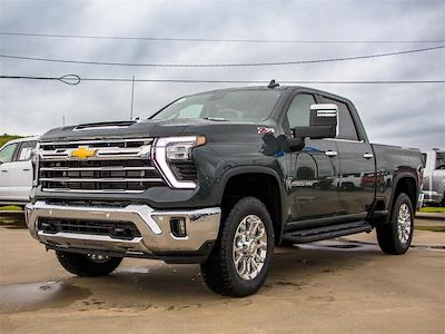 New 2025 Chevrolet Silverado 2500 LTZ Crew Cab 4WD Pickup for sale #CH269380 - photo 1