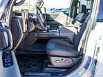 2025 GMC Hummer EV Pickup Crew Cab AWD, Pickup for sale #G102886 - photo 33