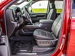 New 2025 GMC Sierra 2500 SLT Crew Cab 4WD Pickup for sale #G361749 - photo 30