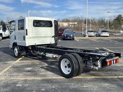 New 2025 Chevrolet LCF 5500HG Crew Cab Cab Chassis for sale #2572240 - photo 2