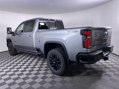 2025 Chevrolet Silverado 2500 Crew Cab 4WD Pickup for sale #2578800 - photo 2