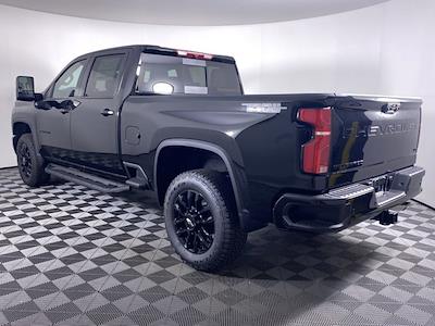 New 2025 Chevrolet Silverado 2500 LT Crew Cab for sale #V580500 - photo 2