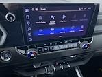 New 2025 Chevrolet Colorado Trail Boss Crew Cab 4WD Pickup for sale #V578450 - photo 6