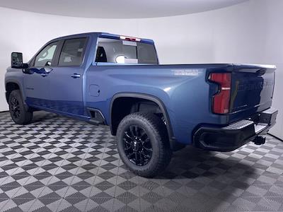 2025 Chevrolet Silverado 2500 Crew Cab 4WD Pickup for sale #2581700 - photo 2