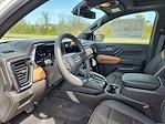 New 2025 GMC Canyon AT4 Crew Cab 4WD Pickup for sale #S1137553 - photo 10