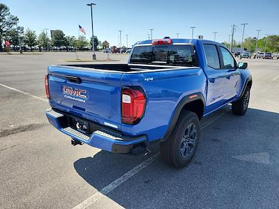 New 2025 GMC Canyon Elevation Crew Cab 4WD Pickup for sale #S1176400 - photo 2