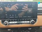 New 2025 GMC Canyon AT4 Crew Cab 4WD Pickup for sale #S1177373 - photo 10