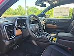 New 2025 GMC Canyon AT4 Crew Cab 4WD Pickup for sale #S1198080 - photo 9