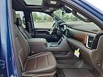 New 2025 GMC Sierra 2500 Denali Crew Cab 4WD Pickup for sale #SF211623 - photo 8