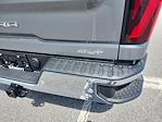 New 2025 GMC Sierra 2500 SLT Crew Cab 4WD Pickup for sale #SF269337 - photo 4