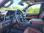 New 2025 GMC Sierra 2500 Denali Ultimate Crew Cab 4WD Pickup for sale #SF306119 - photo 16