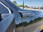 New 2025 GMC Sierra 2500 Denali Ultimate Crew Cab 4WD Pickup for sale #SF327270 - photo 7