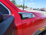New 2025 GMC Sierra 2500 SLT Crew Cab 4WD Pickup for sale #SF346358 - photo 8