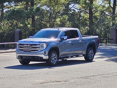 New 2025 GMC Sierra 1500 SLT Crew Cab 4WD Pickup for sale #SG123145 - photo 1