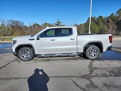 New 2025 GMC Sierra 1500 SLT Crew Cab Pickup for sale #SG239785 - photo 2