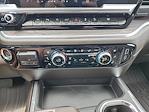 New 2025 GMC Sierra 1500 SLT Crew Cab 4WD Pickup for sale #SG289914 - photo 19