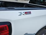 New 2025 GMC Sierra 1500 SLT Crew Cab 4WD Pickup for sale #SG302996 - photo 5