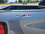 New 2025 GMC Sierra 1500 SLT Crew Cab 4WD Pickup for sale #SG327894 - photo 4