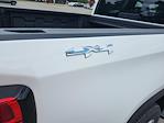 New 2025 GMC Sierra 1500 SLT Crew Cab 4WD Pickup for sale #SG330771 - photo 5