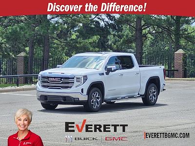 New 2025 GMC Sierra 1500 SLT Crew Cab 4WD Pickup for sale #SG356454 - photo 1