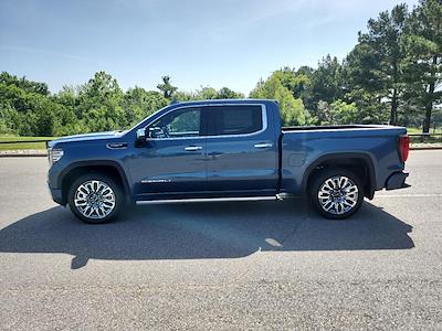 New 2025 GMC Sierra 1500 Denali Ultimate Crew Cab 4WD Pickup for sale #SZ249329 - photo 2