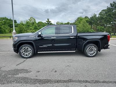 New 2025 GMC Sierra 1500 Denali Ultimate Crew Cab 4WD Pickup for sale #SZ268408 - photo 2