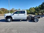 New 2026 GMC Sierra 3500 Crew Cab 60 CA Cab Chassis for sale #TF164001 - photo 3