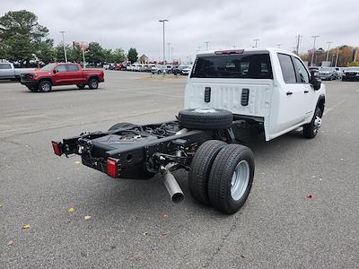 New 2026 GMC Sierra 3500 Crew Cab 60 CA Cab Chassis for sale #TF165097 - photo 2