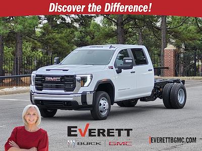 New 2026 GMC Sierra 3500 Crew Cab 60 CA Cab Chassis for sale #TF189467 - photo 1