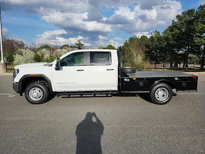 New 2026 GMC Sierra 3500 Crew Cab 60 CA Cab Chassis for sale #TF189510 - photo 2